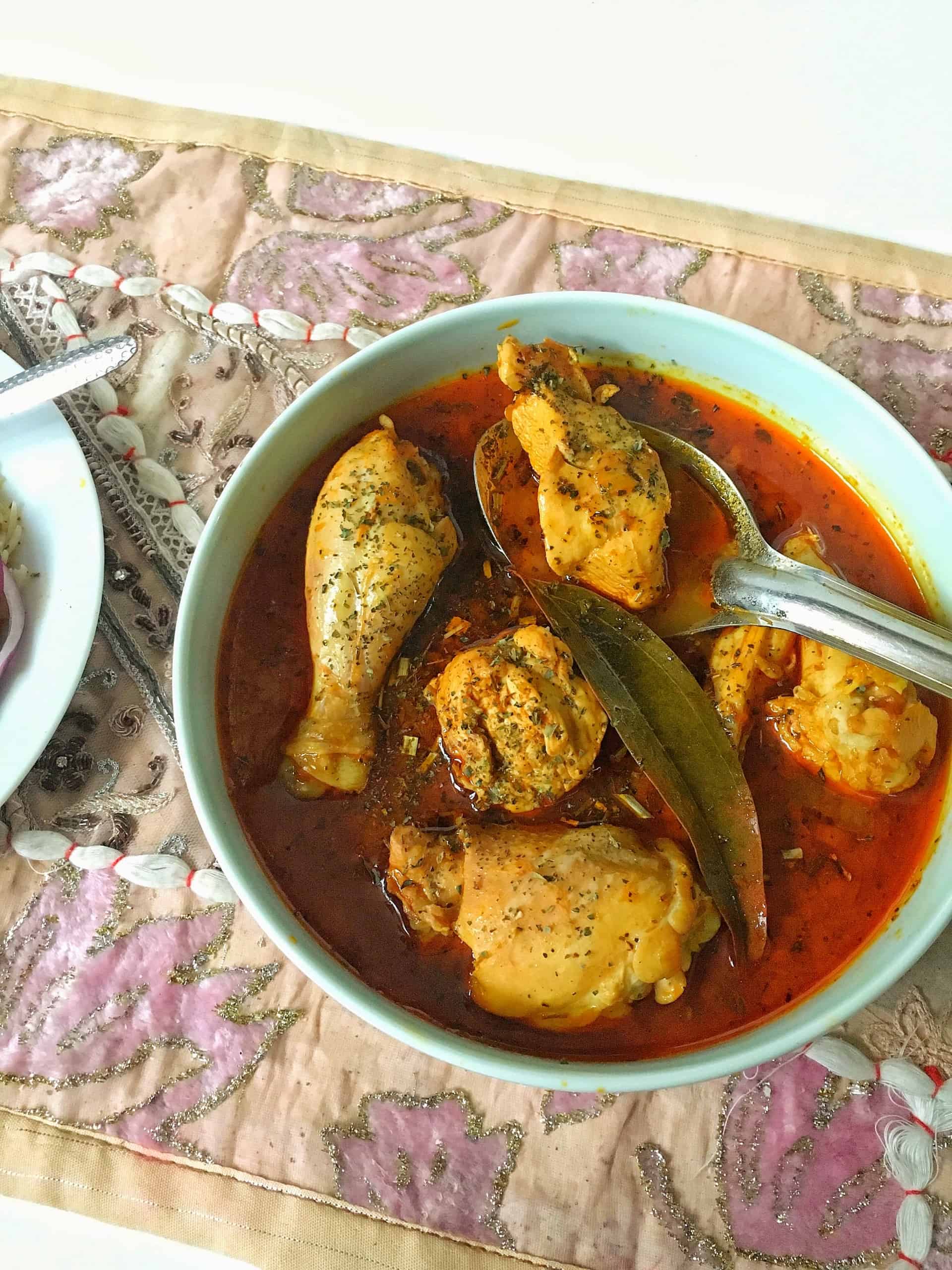 Chicken Salan Recipe | Pakistani Chicken Curry - Fatima Cooks