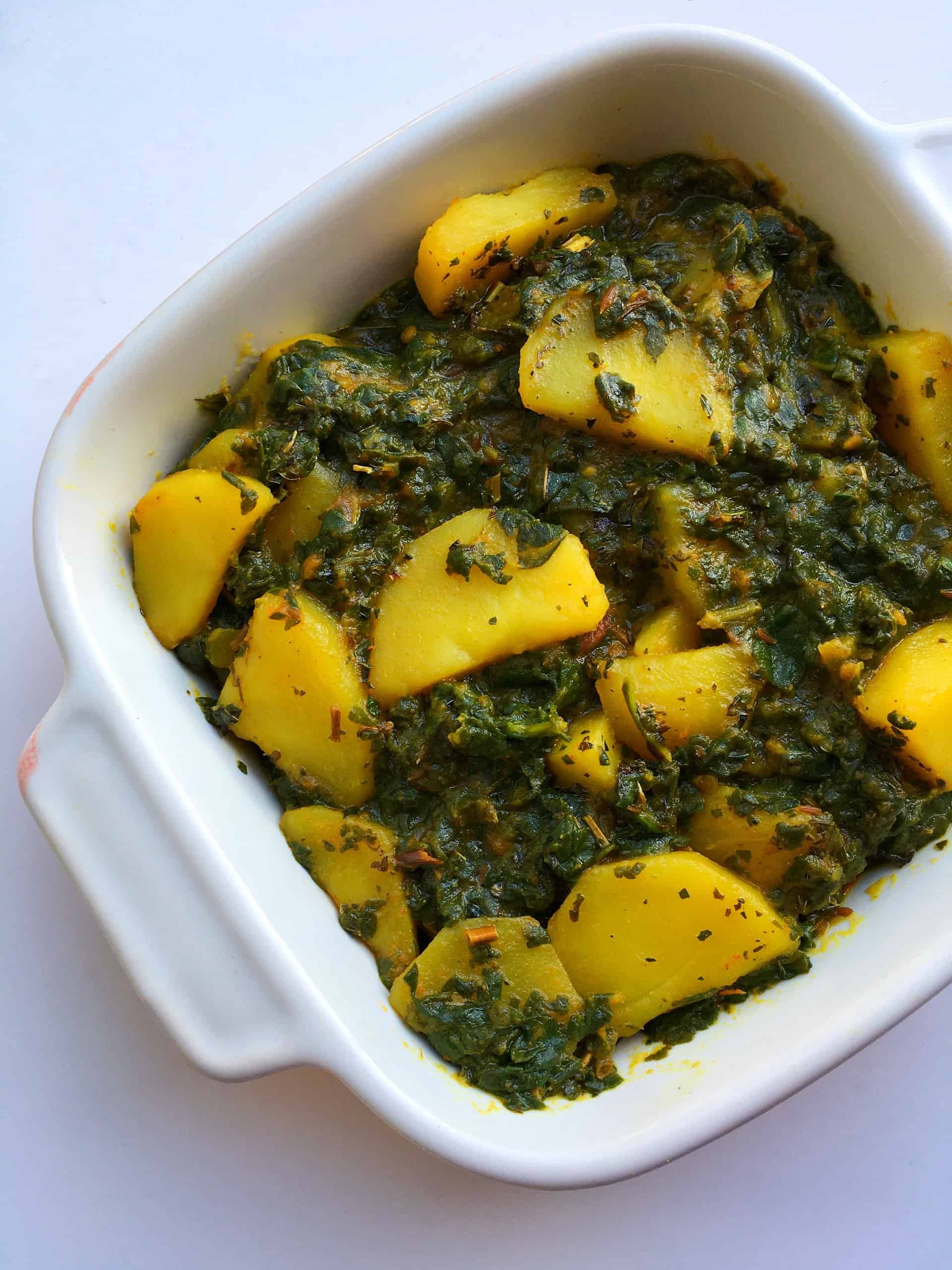 Aloo Palak Recipe - Spinach & Potato Curry